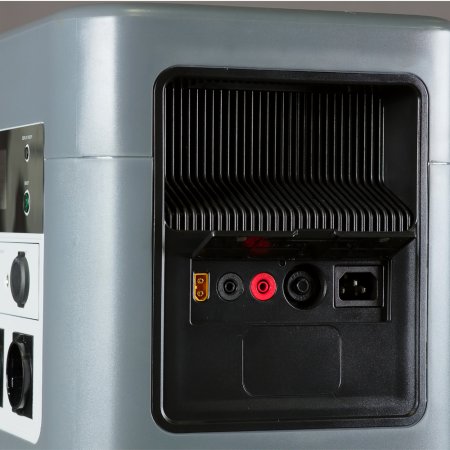 Портативная электростанция FUBAG AS 4800i (аккумулятор LiFePO4) в Барнауле фото