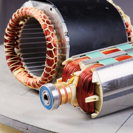 Бензиновый генератор с электростартером и коннектором автоматики FUBAG BS 7500 A ES в Барнауле фото