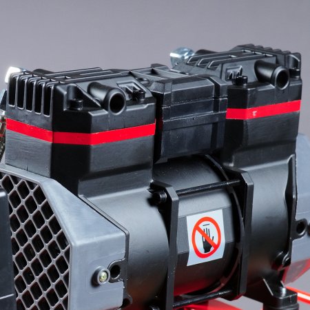 Компрессор безмасляный малошумный FUBAG Свободный Воздух (Free Air) 170/24/1.5 S в Барнауле фото