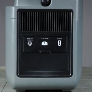 Портативная электростанция FUBAG AS 2400i (аккумулятор LiFePO4) в Барнауле фото