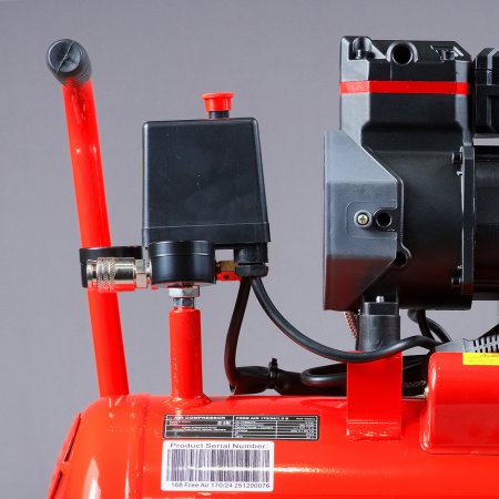 Компрессор безмасляный малошумный FUBAG Свободный Воздух (Free Air) 170/24/1.5 S в Барнауле фото